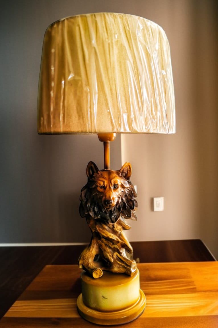 Wolf Table Lamp